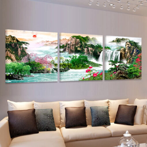 tranh sơn thủy hữu tình trang trí phòng khách