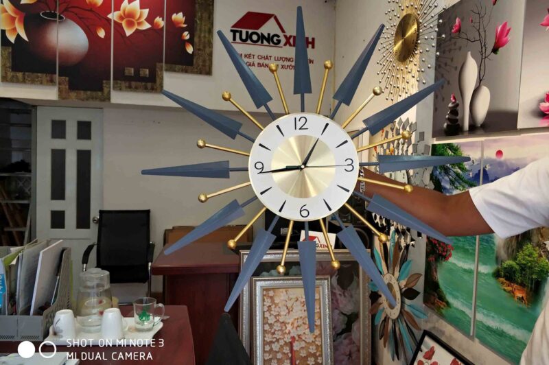 Đồng hồ treo tường nghệ thuật DHA18 - Ảnh 2