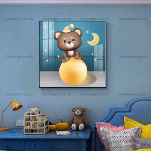 Tranh gấu nâu hoạt hình trang trí phòng trẻ em TG2441
