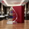 Biểu trưng pha lê, kỷ niệm chương pha lê, quà tặng doanh nghiệp (3)